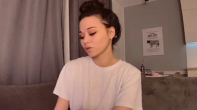 janeLoveSweetHeart online show from April 15, 2026, 8:53 pm