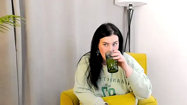 Snapshot of EvonVang chatting on December 18, 2025, 11:38 am EvonVang online show from December 18, 2025, 11:38 am