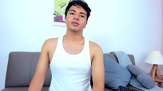 Snapshot of cherry_blossom77 chatting on December 17, 2025, 2:12 pm cherry blossom77 online show from December 17, 2025, 2:12 pm