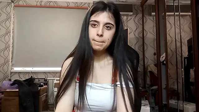 Snapshot of WaltraudPattie chatting on February 6, 2026, 1:54 am WaltraudPattie online show from February 6, 2026, 1:54 am