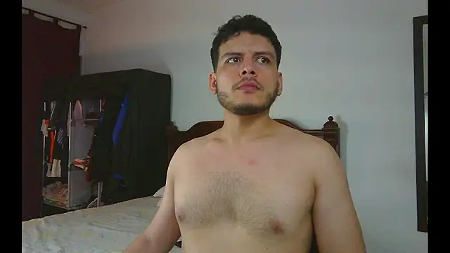 Snapshot of luxo_kane chatting on December 16, 2025, 11:43 pm luxo kane online show from December 16, 2025, 11:43 pm