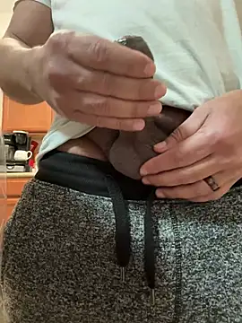 tigre6911 online show from March 8, 2026, 10:30 am