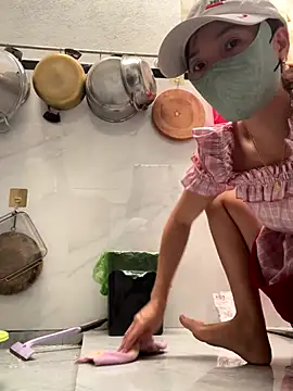 Keomut6 online show from December 21, 2025, 2:30 am