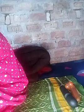 Snapshot of PRIYA_BOBITA chatting on March 6, 2026, 8:11 am PRIYA BOBITA online show from March 6, 2026, 8:11 am