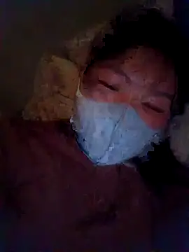 Snapshot of May-Ne chatting on February 17, 2026, 8:33 am May-Ne online show from February 17, 2026, 8:33 am