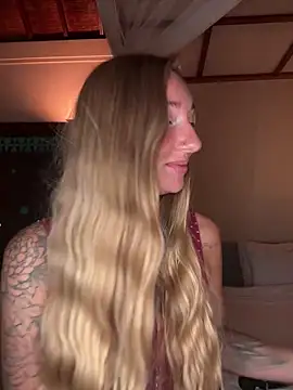 OpheliaRoxx online show from December 20, 2025, 12:40 am