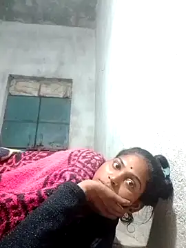 Snapshot of Rinki_malhotra chatting on December 22, 2025, 6:27 pm Rinki malhotra online show from December 22, 2025, 6:27 pm