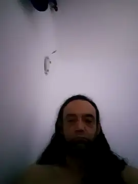 Snapshot of vladopen chatting on December 17, 2025, 8:20 am vladopen online show from December 17, 2025, 8:20 am