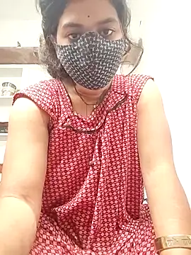 Snapshot of Cut_madhuri chatting on February 5, 2026, 6:01 pm Cut madhuri online show from February 5, 2026, 6:01 pm