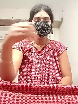 Snapshot of Cut_madhuri chatting on February 8, 2026, 7:17 pm Cut madhuri online show from February 8, 2026, 7:17 pm