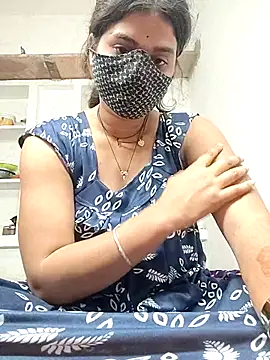 Snapshot of Cut_madhuri chatting on March 1, 2026, 7:27 pm Cut madhuri online show from March 1, 2026, 7:27 pm