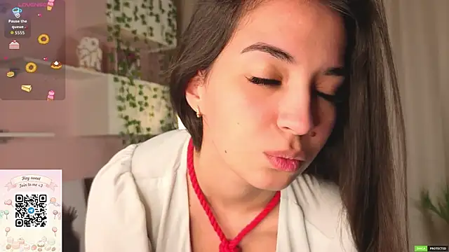 Snapshot of EmmyNoel chatting on February 24, 2026, 7:12 pm EmmyNoel online show from February 24, 2026, 7:12 pm