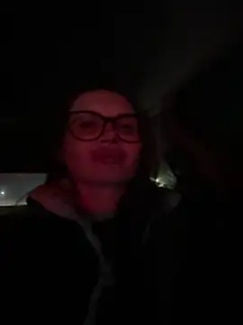 AliviaXvibe online show from December 16, 2025, 5:18 pm