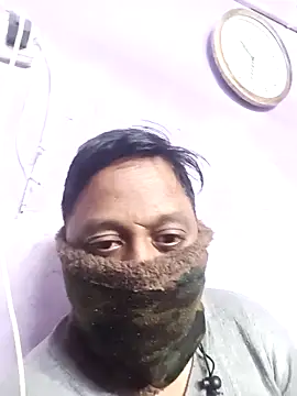 Snapshot of Caterosee chatting on December 15, 2025, 4:55 pm Caterosee online show from December 15, 2025, 4:55 pm