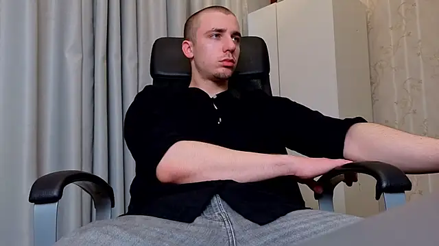 KellenWest online show from April 4, 2026, 4:22 am