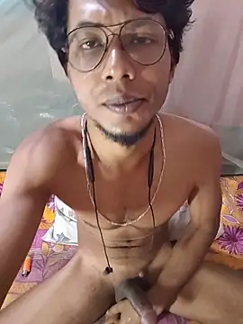 Snapshot of Advikk_GSH chatting on February 14, 2026, 7:21 pm Advikk GSH online show from February 14, 2026, 7:21 pm