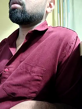 Snapshot of bnglrboy0886 chatting on March 5, 2026, 2:18 am bnglrboy0886 online show from March 5, 2026, 2:18 am