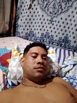 Snapshot of jasminsoto chatting on December 17, 2025, 10:16 pm jasminsoto online show from December 17, 2025, 10:16 pm