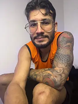 Snapshot of thedragonboyxxx chatting on January 11, 2026, 4:06 am thedragonboyxxx online show from January 11, 2026, 4:06 am