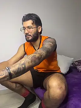 Snapshot of thedragonboyxxx chatting on February 8, 2026, 4:49 am thedragonboyxxx online show from February 8, 2026, 4:49 am