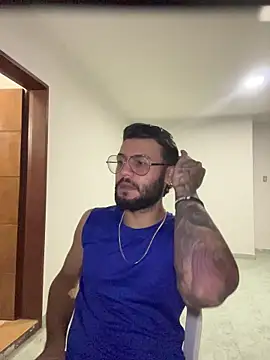 Snapshot of thedragonboyxxx chatting on March 5, 2026, 4:30 am thedragonboyxxx online show from March 5, 2026, 4:30 am