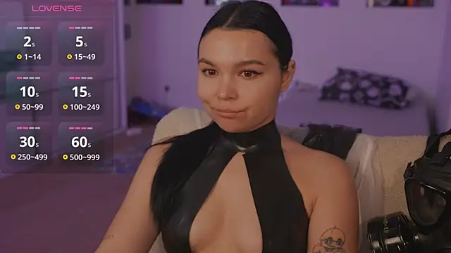 Snapshot of Dominatrix_Alice chatting on July 7, 2026, 4:44 pm Dominatrix Alice online show from July 7, 2026, 4:44 pm