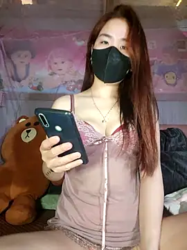 Snapshot of Kinimina68 chatting on February 10, 2026, 2:15 am Kinimina68 online show from February 10, 2026, 2:15 am