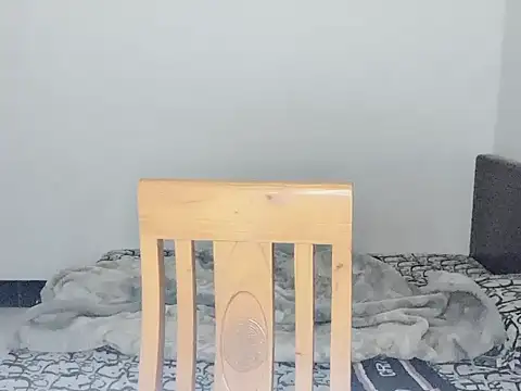 Snapshot of Sophia69-sweet chatting on December 22, 2025, 6:32 am Sophia69-sweet online show from December 22, 2025, 6:32 am