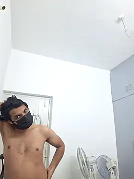 Snapshot of nihal4uuu chatting on December 17, 2025, 4:46 pm nihal4uuu online show from December 17, 2025, 4:46 pm