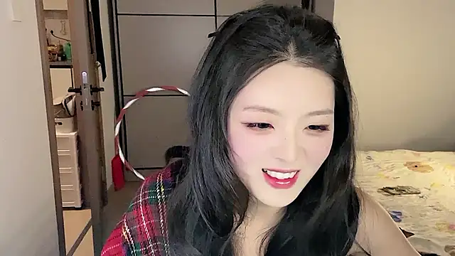 Snapshot of Koikoi___ chatting on December 17, 2025, 2:12 pm Koikoi online show from December 17, 2025, 2:12 pm