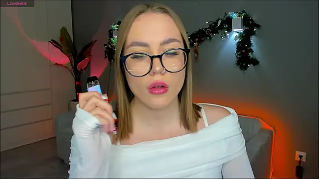 Snapshot of Aurelia_Voss chatting on January 8, 2026, 8:11 pm Aurelia Voss online show from January 8, 2026, 8:11 pm