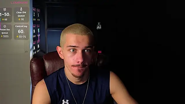 KaydenDrew online show from March 28, 2026, 5:40 am