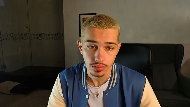 KaydenDrew online show from April 4, 2026, 4:22 am