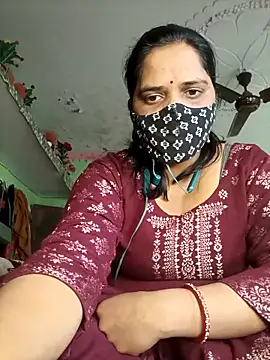 Snapshot of DIRTY-MOMS chatting on February 5, 2026, 5:23 am DIRTY-MOMS online show from February 5, 2026, 5:23 am