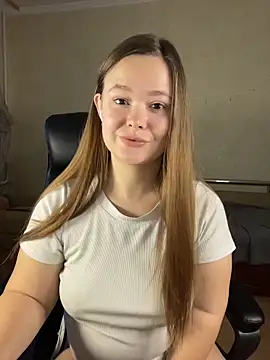 Snapshot of CaramelleSugarr chatting on February 1, 2026, 2:37 pm CaramelleSugarr online show from February 1, 2026, 2:37 pm