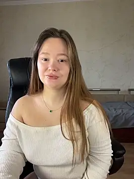 Snapshot of CaramelleSugarr chatting on February 14, 2026, 11:07 am CaramelleSugarr online show from February 14, 2026, 11:07 am