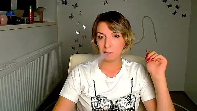 Lana Foxyy online show from July 11, 2026, 11:46 am