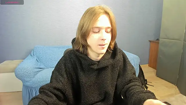 Snapshot of tagoyon chatting on December 22, 2025, 8:28 pm tagoyon online show from December 22, 2025, 8:28 pm