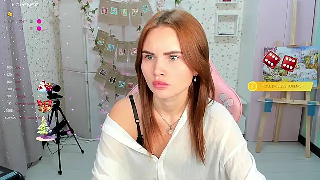 Snapshot of Im_Ann chatting on December 16, 2025, 6:02 pm Im Ann online show from December 16, 2025, 6:02 pm