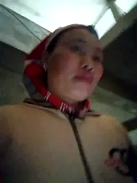 Snapshot of Maikha08 chatting on March 5, 2026, 6:53 am Maikha08 online show from March 5, 2026, 6:53 am