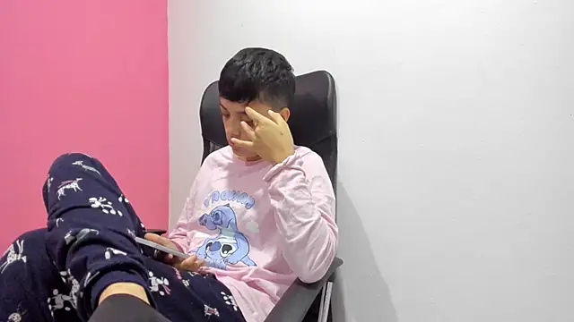 ariloe quintero online show from March 24, 2026, 1:38 pm