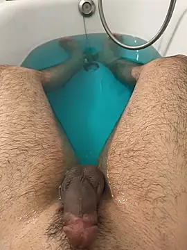 Snapshot of esmer_baran44 chatting on January 16, 2026, 5:17 pm esmer baran44 online show from January 16, 2026, 5:17 pm