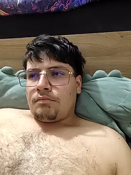 felipe-hot online show from December 17, 2025, 3:34 am