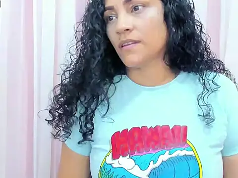 Bianca slut1 online show from December 20, 2025, 9:22 pm