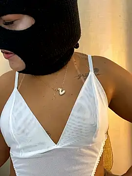 Snapshot of Kacaah chatting on April 11, 2026, 5:56 am Kacaah online show from April 11, 2026, 5:56 am