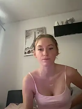 Keriacat  online show from February 27, 2026, 8:14 am