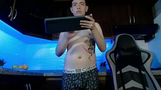 alex xhunter online show from February 23, 2026, 7:22 pm