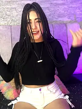 Snapshot of Odett_Khast chatting on January 18, 2026, 5:44 am Odett Khast online show from January 18, 2026, 5:44 am