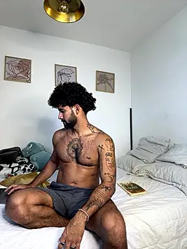 Snapshot of Thelovers666 chatting on January 13, 2026, 4:12 pm Thelovers666 online show from January 13, 2026, 4:12 pm