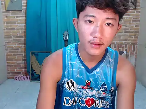 ur boy janloyd online show from December 18, 2025, 11:22 pm